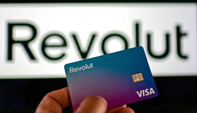 Boom di Revolut in Italia – Un cliente ogni 15 secondi: superati 4 milioni. Ecco perché ha così successo