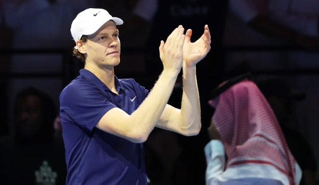 Anche il Codacons attacca Sinner dopo il ‘No’ alla Coppa Davis: “Schiaffo all’Italia, toglietegli tutte le onoreficenze