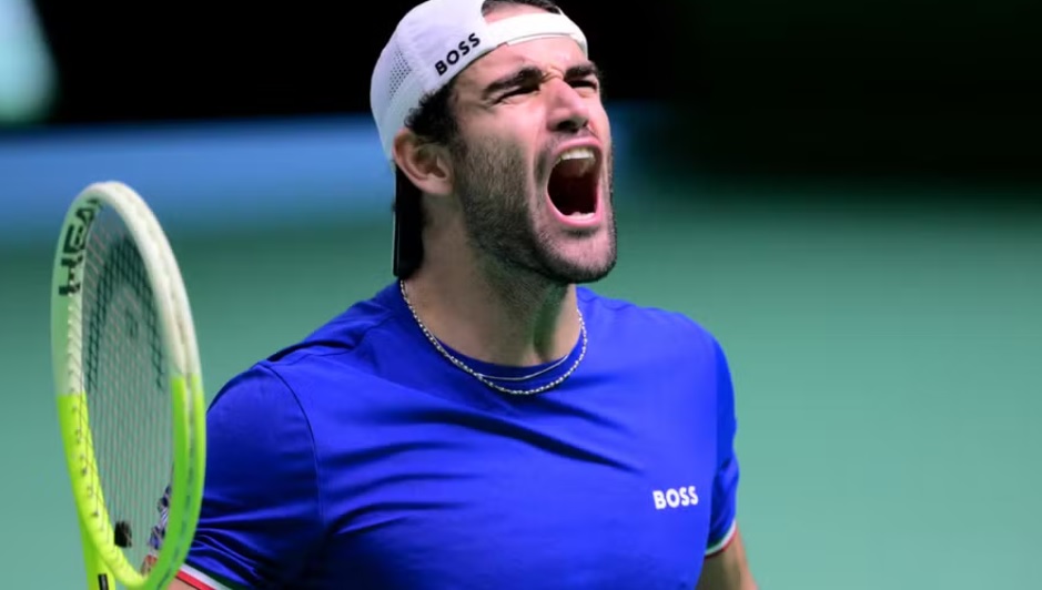 Avanti Italia in Coppa Davis! Berrettini ‘asfalta’ lo spagnolo nella finalissima, ora tocca a Cobolli