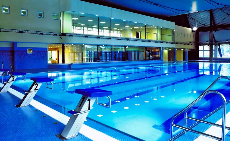 A Milano riapre la storica piscina Suzzani – E il primo giorno si entra gratis INFO