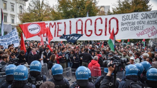 Milano non romperà lo storico gemellaggio con Israele. La decisione. E’ scoppia la polemica in Comune, insulti a Nahum: “Fascista!”