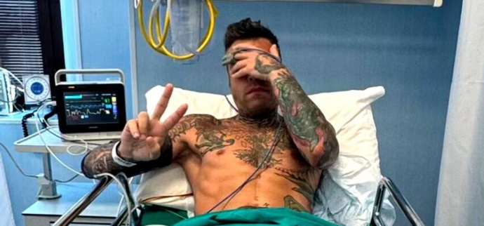 Milano – Fedez portato d’urgenza in ospedale. Le sue condizioni