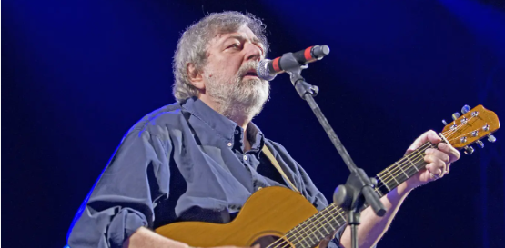 E’ morto Francesco Guccini – Addio ad un pezzo di storia della musica